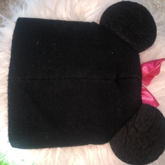 DISNEY MINNIE MOUSE | Disney Minnie Mouse Beanie + Ears and Pink Bow | One Size - Picture 5 of 5